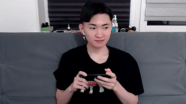 Miram Yu online show from 02-07-25, 09:48