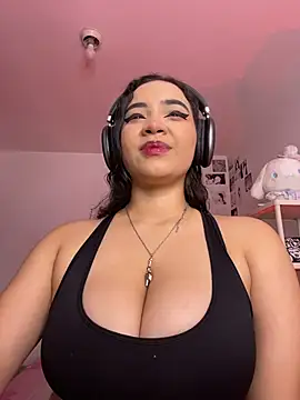 MadelineBenet online show from 07-02-26, 04:40
