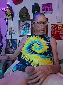 Undercover Pornstar online show from 06-25-26, 05:17