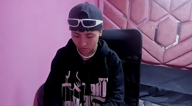 Im Mathias online show from 01-15-25, 05:19