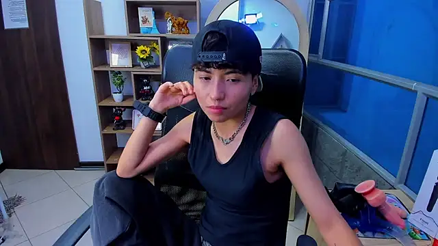 Im Mathias online show from 11-30-25, 12:42