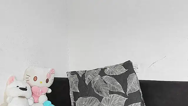 salome daniel online show from 06-25-26, 02:54