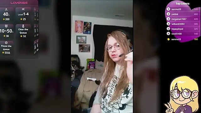 Snapshot of AshThaSissy chatting on 12-18-24, 12:29 AshThaSissy online show from 12-18-24, 12:29