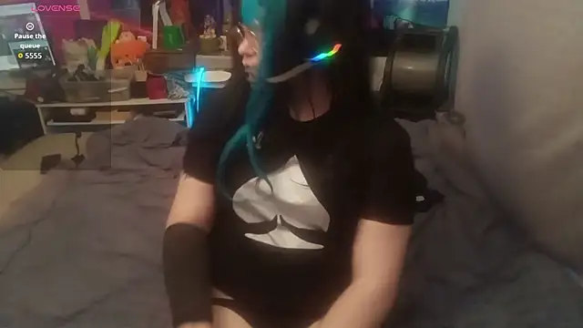 Snapshot of AshThaSissy chatting on 09-11-25, 01:11 AshThaSissy online show from 09-11-25, 01:11