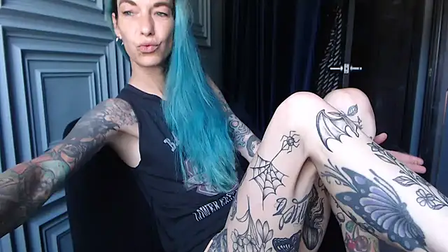 RavenryderUK online show from 06-24-26, 10:03