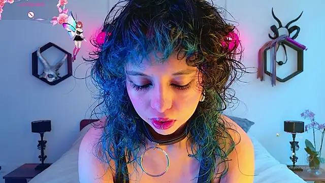 Sweet Chaos online show from 11-12-25, 05:46