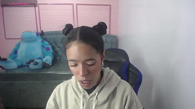 stephania t online show from 03-01-25, 10:34