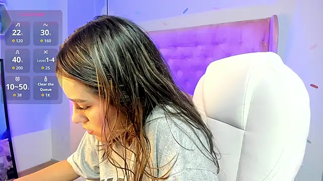  Sophie  miller online show from 01-12-26, 07:30