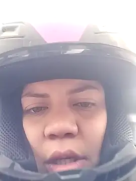 Elaa euphoria online show from 12-22-24, 07:21