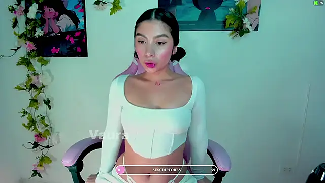 vaura  online show from 03-21-25, 01:45