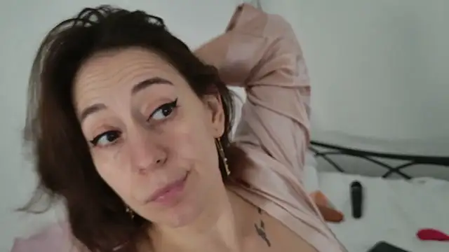 Renattasweetboobs online show from 01-16-25, 11:26