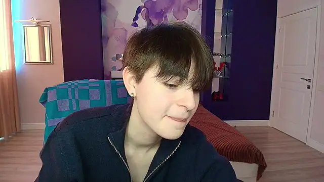 EmiliaYours online show from 02-09-25, 01:03