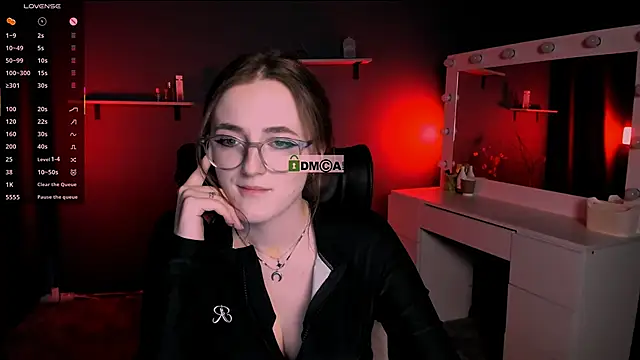 luna berryy online show from 03-15-25, 12:36