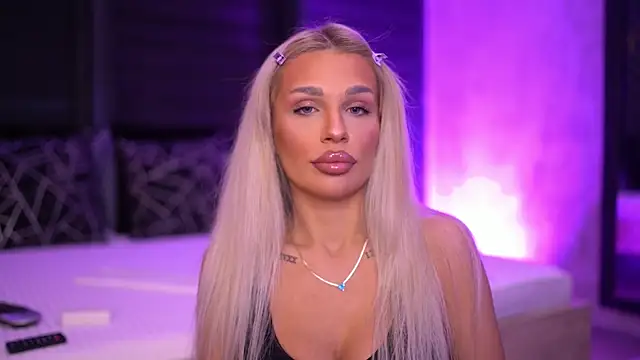 Candy Ivy online show from 09-29-25, 05:51