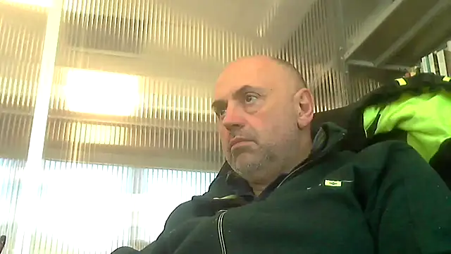 Snapshot of pantomax chatting on 04-24-26, 10:18 pantomax online show from 04-24-26, 10:18