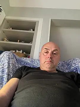 Snapshot of pantomax chatting on 05-17-26, 01:51 pantomax online show from 05-17-26, 01:51