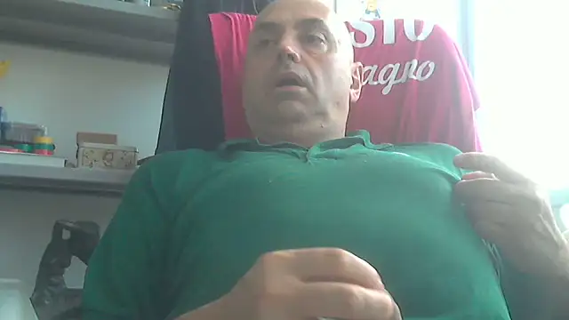 Snapshot of pantomax chatting on 08-01-26, 11:53 pantomax online show from 08-01-26, 11:53