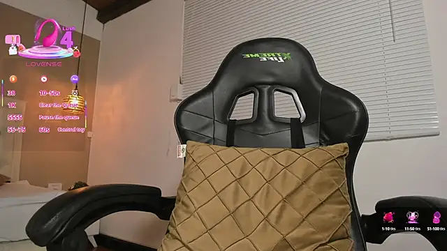 Snapshot of Eva_abc chatting on 03-11-25, 10:42 Eva abc online show from 03-11-25, 10:42