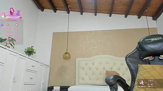 Snapshot of Eva_abc chatting on 11-08-25, 06:07 Eva abc online show from 11-08-25, 06:07