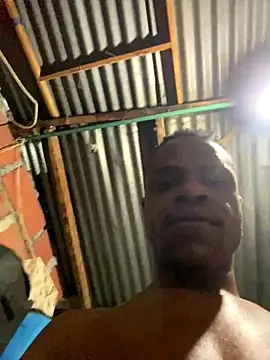 Snapshot of ElNegroRony chatting on 12-06-24, 03:52 ElNegroRony online show from 12-06-24, 03:52