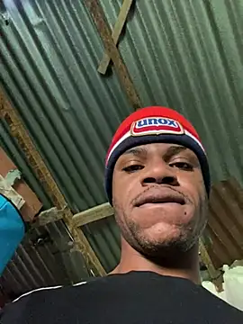 Snapshot of ElNegroRony chatting on 12-07-24, 02:35 ElNegroRony online show from 12-07-24, 02:35