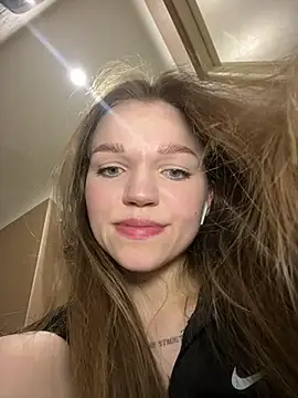 KitteCat online show from 01-12-25, 03:25