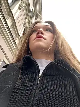 KitteCat online show from 03-08-25, 09:17