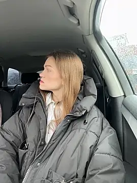 KitteCat online show from 03-21-25, 09:23