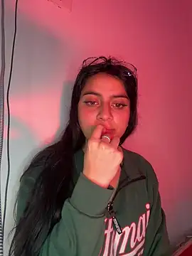 Cassie-millers online show from 12-04-24, 04:27