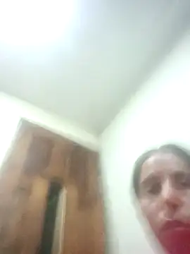 Snapshot of Sharlotte_Milk chatting on 02-18-25, 02:27 Sharlotte Milk online show from 02-18-25, 02:27