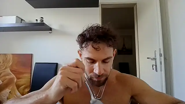 Snapshot of alpha-hunk chatting on 09-14-25, 10:36 alpha-hunk online show from 09-14-25, 10:36