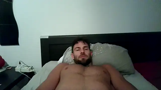 Snapshot of alpha-hunk chatting on 09-16-25, 08:43 alpha-hunk online show from 09-16-25, 08:43