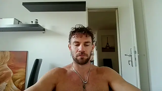 Snapshot of alpha-hunk chatting on 09-17-25, 12:29 alpha-hunk online show from 09-17-25, 12:29