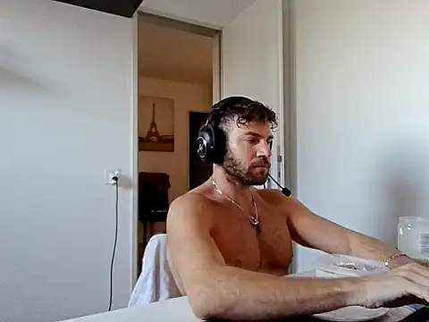 alpha-hunk online show from 03-24-26, 03:39