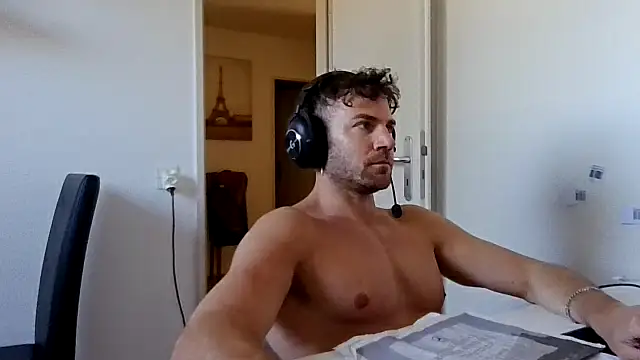 alpha-hunk online show from 04-07-26, 11:54