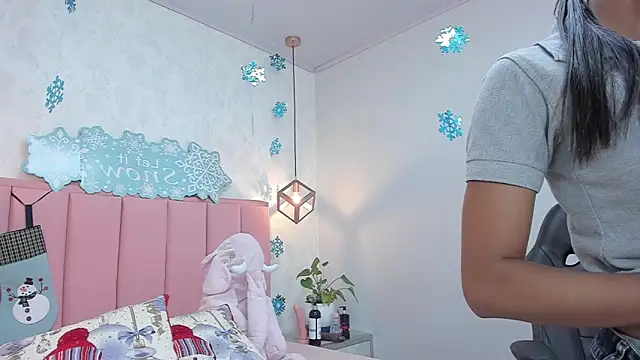 MAYROBERTSS online show from 12-14-24, 12:12