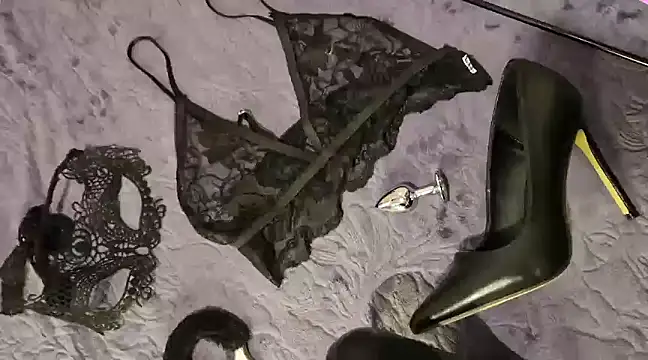 culbutemoi4 online show from 03-10-25, 08:37