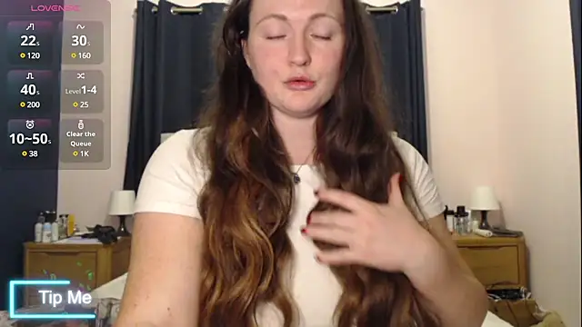 BustyBonnieUK online show from 12-23-24, 09:18