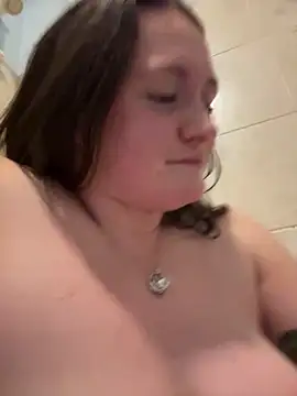 BustyBonnieUK online show from 01-09-25, 06:15