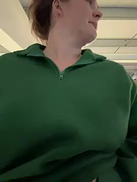 BustyBonnieUK online show from 03-04-25, 10:05