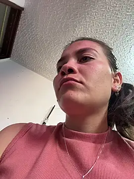 aurora divine online show from 03-25-26, 06:58