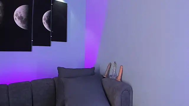 Snapshot of maddy_walker chatting on 02-22-25, 07:47 maddy walker online show from 02-22-25, 07:47