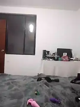 Snapshot of sabor_Latino_bdsm chatting on 01-13-25, 05:12 sabor Latino bdsm online show from 01-13-25, 05:12