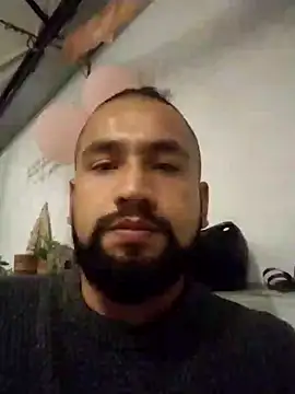 Snapshot of sabor_Latino_bdsm chatting on 01-14-25, 12:00 sabor Latino bdsm online show from 01-14-25, 12:00