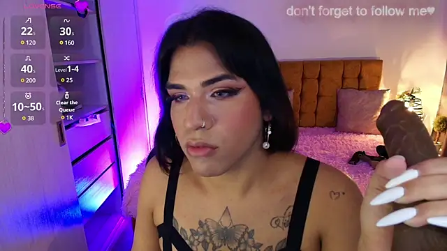 alexiaaross online show from 12-13-24, 03:32