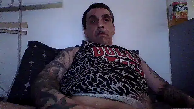 CandiedPompano online show from 06-15-26, 05:42