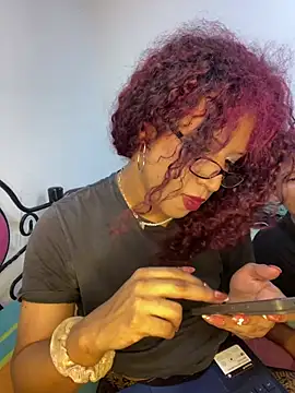 Snapshot of zahrivk1 chatting on 01-21-25, 06:33 zahrivk1 online show from 01-21-25, 06:33