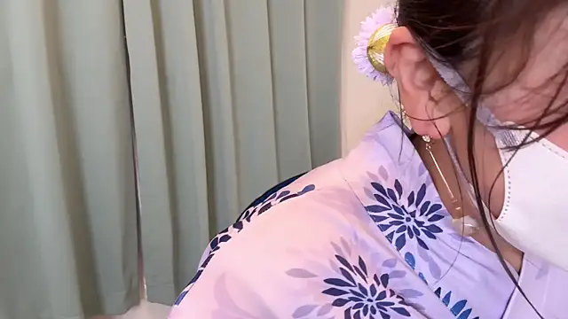 Risa 06 online show from 08-07-26, 12:18