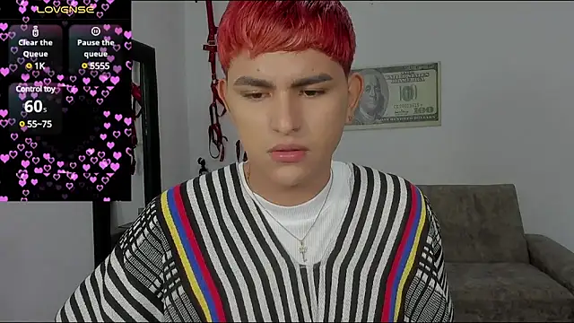 Snapshot of Lyam_ap chatting on 12-17-24, 08:45 Lyam ap online show from 12-17-24, 08:45