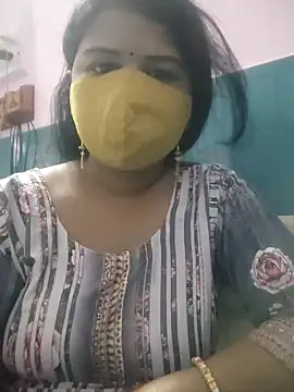 Snapshot of Dr_Chhaya chatting on 03-11-25, 04:07 Dr Chhaya online show from 03-11-25, 04:07